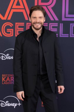 MILAN, İtalya - Haziran 05: Daniel Bruhl, 5 Haziran 2024 'te İtalya' nın Milano kentinde çekilen Terrazza Martini 'de 