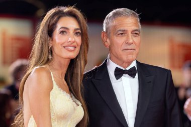 Amal Ramzi Alamuddin Clooney ve George Clooney, 1 Eylül 2024 'te Venedik Uluslararası Film Festivali sırasında Venedik, İtalya' da düzenlenen 