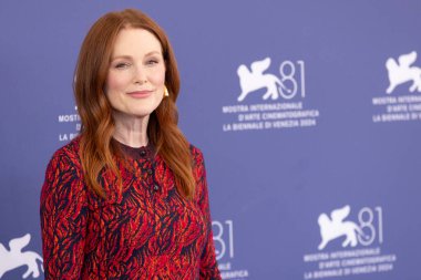 Julianne Moore, 2 Eylül 2024 'te Venedik, İtalya' da düzenlenen 81. Venedik Uluslararası Film Festivali sırasında 
