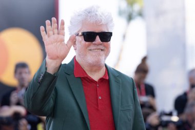 VENİS, İtalya - SEPTEMBER 03: Pedro Almodovar, Venedik Uluslararası Film Festivali sırasında 3 Eylül 2024 tarihinde İtalya 'nın Venedik kentinde 