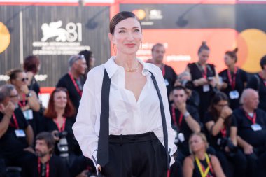 VENICE, İtalya - EPTEMBER 03: Elisabetta Franchi 83 Eylül 2024 tarihinde Venedik, İtalya 'da düzenlenen 81. Uluslararası Film Festivali sırasında 