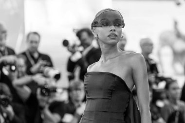 Sophie Wilde, 31 Ağustos 2024 'te Venedik Uluslararası Film Festivali sırasında İtalya' nın Venedik kentinde düzenlenen 