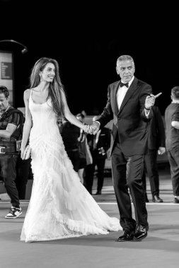 Amal Ramzi Alamuddin Clooney ve George Clooney, 1 Eylül 2024 'te Venedik Uluslararası Film Festivali sırasında Venedik, İtalya' da düzenlenen 