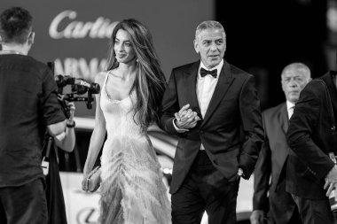 Amal Ramzi Alamuddin Clooney ve George Clooney, 1 Eylül 2024 'te Venedik Uluslararası Film Festivali sırasında Venedik, İtalya' da düzenlenen 