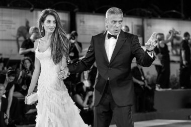 Amal Ramzi Alamuddin Clooney ve George Clooney, 1 Eylül 2024 'te Venedik Uluslararası Film Festivali sırasında Venedik, İtalya' da düzenlenen 