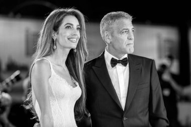 Amal Ramzi Alamuddin Clooney ve George Clooney, 1 Eylül 2024 'te Venedik Uluslararası Film Festivali sırasında Venedik, İtalya' da düzenlenen 