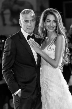 Amal Ramzi Alamuddin Clooney ve George Clooney, 1 Eylül 2024 'te Venedik Uluslararası Film Festivali sırasında Venedik, İtalya' da düzenlenen 