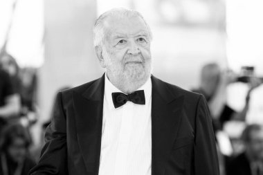Pupi Avati, Venedik Uluslararası Film Festivali 'nin 81. gününde İtalya' nın Venedik kentinde 7 Eylül 2024 tarihinde Venedik, Venedik 'te düzenlenen Kapanış Töreni kırmızı halısına katıldı..