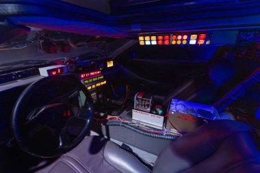 De Lorean DMC-12, 'Geçmişe Dönüş -' Dünya Sergisi 'nin' Geleceğe Dönüş 'sergisi 