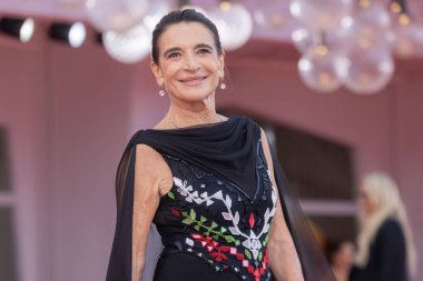 VENICE, ITALY - SEPTEMBER 05: Lina Sastri attends the Nuovo IMAIE Venice Award red carpet during the 82nd Venice Film Festival on September 05, 2025 in Venice, Italy.