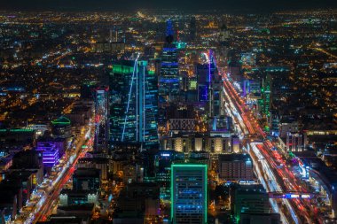 Riyad şehrinin gece panoraması, El Riyad, Suudi Arabistan