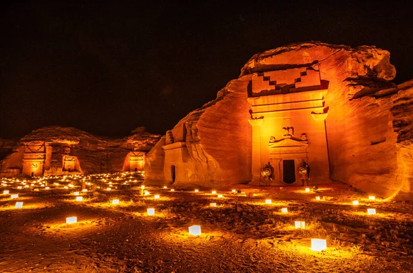 Antiguas Tumbas Ciudad Hegra Iluminadas Durante Noche Ula Arabia Saudita — Foto de Stock