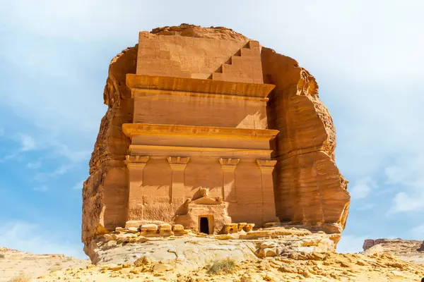 stock image Entrance to the Tomb of Lihyan, son of Kuza carved in rock in the desert,  Mada'in Salih, Hegra, Saudi Arabia