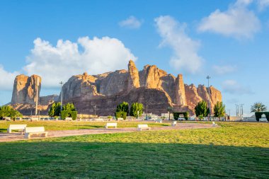 Kış parkında çöl erozyonu oluşumları, Al Ula, Madain Salih, Suudi Arabistan