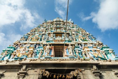 Shiva 'nın Renkli Vedagiriswarar Tapınağı, Thirukazhukundram, Tondaimandalam Bölgesi, Tamil Nadu, Güney Hindistan