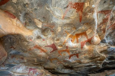 Eski kabile kaya sanat eserleri sığır ve avcıların ilkel oymaları, Laas Geel, Maroodi Jeex, Hargeisa, Somaliland