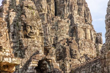 Taş yüzlü Antik Bayon Tapınağı, Angkor Thom, Siem Reap, Kamboçya