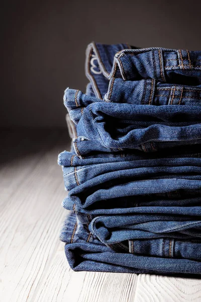 Pantaloni Jeans Indossati Punto Macchina Vicino Texture Denim Blu Concetto — Foto Stock