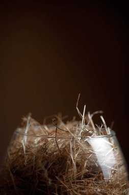 Saman kenarları: iç dünyanın doluluk psikolojisi. Gizli duygular: Işık ve gölge oyunu. Karışık düşünceler: Zihinsel uyum. Titrek duygular: Hareket halindeki psikoloji.