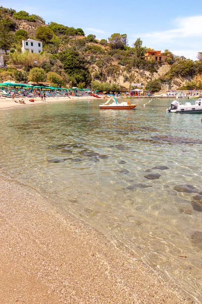 Sant Andrea Isla Elba Italia Junio 2022 Los Turistas Disfrutan — Foto de Stock