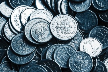 Birikmiş paralar arka planda. Para tasarruf dokusu. Yığınla nakit para kar kalıbı. Büyüyen kazanç tasarımı