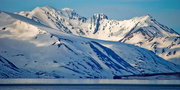 Snowcapped Mountains, Oscar II Land, Arctic, Spitsbergen, Svalbard, Norway, Europe
