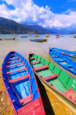 Tahta Kürek Tekneleri, Phewa Gölü, Fewa Gölü, Pokhara, Nepal, Asya