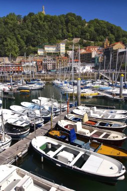 Old Fishing Harbour, Old Town, San Sebastin, Donostia, Guipuzcoa,  Basque Country, Spain, Europe