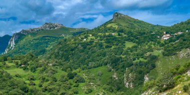Dağ Sırası, Picos de Europa Ulusal Parkı, Asturias, İspanya, Avrupa