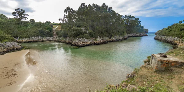 Pláž Guadamia Krasová Pláž Chráněná Krajina Východního Pobřeží Asturie Llames — Stock fotografie