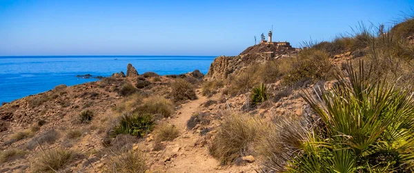 Las Sirenas Resifi, Cala de las Sirenas, Cabo de Gata-Nijar Doğal Parkı, UNESCO Biyosfer Rezervi, Sıcak Çöl İklim Bölgesi, Almerya, Endülüs, İspanya, Avrupa