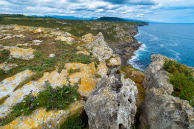 Coastline View, Oyambre Natural Park, Cantabria, İspanya, Avrupa