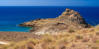 Punta Baja, Lav Akıntıları, Volkanik Kayalar, Cabo de Gata-Nijar Doğal Parkı, UNESCO Biyosfer Rezervi, Sıcak Çöl Bölgesi, Almerya, Endülüs, İspanya, Avrupa