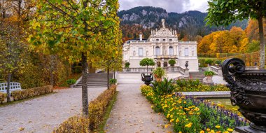 Linderhof Palace, 19th Century Rococo Style, Oberammergau, Bavaria, Germany, Europe