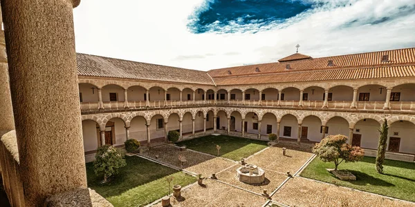 Palace Juan Convent Nuestra Senora Gracia Madrigal Las Altas Torres — стокове фото