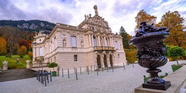 Linderhof Palace, 19th Century Rococo Style, Oberammergau, Bavaria, Germany, Europe