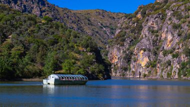 River Cruise, Arribes del Duero Doğal Parkı, SPA, SAC, Biyosfer Rezervi, Salamanca, Castilla y Leon, İspanya, Avrupa