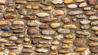 Doğal Taş Duvarlı Döşeme Tasarımı