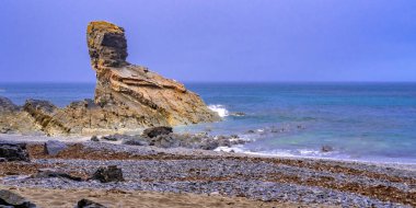 El Portizuelo Plajı, Asturias, Cantabrian Denizi, Luarca, Principado de Asturias, İspanya ve Avrupa 'nın Korunan Sahili