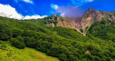 La Brana de Mumian 'dan Dağ Manzarası PR.AS-11, Somiedo Doğal Parkı, Principado de Asturias, İspanya, Avrupa