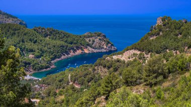 Cala Tuent, Escorca, Akdeniz, Paraje Natural de la Sierra de Tramuntana, UNESCO Dünya Mirası Alanı, Mallorca, Islas Baleares, İspanya, Avrupa 