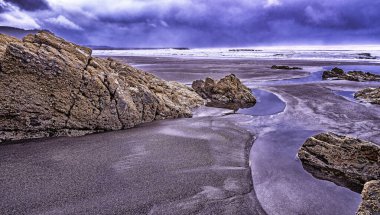 Beach of Los Quebrantos, Cantabrian Sea, San Juan de la Arena, Soto del Barco, Principado de Asturias, Spain, Europe clipart