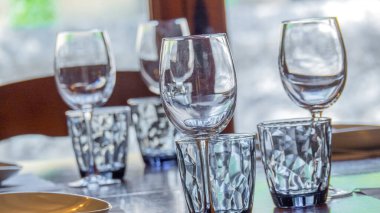 Restoran Masa Servisi yemek servisi başlamaya hazır.