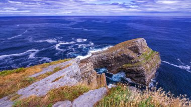 Vidio Cliffs Yolu, Cantabrian Denizi, Cabo de Vidio Deniz feneri yolu, Cudillero, Principado de Asturias, İspanya, Avrupa