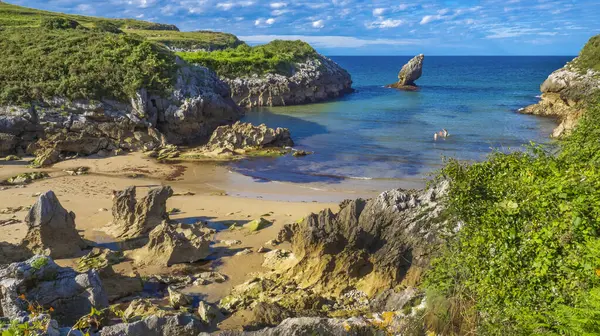 Buelna, Sahil ve Kayalıklar, Cantabrian Denizi, Buelna, Llanes, Asturias, İspanya, Avrupa