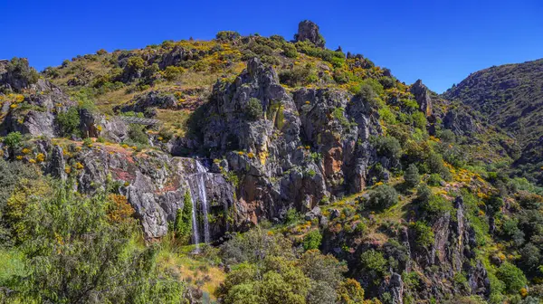 Faia da Agua Alta Şelale Yürüyüş Yolu, Douro Uluslararası Doğal Parkı, ZEC, ZEPA, Biyosfer Rezervi, Portekiz, Avrupa