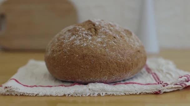 One Fresh Rye Bread Fiber White Kitchen Napkin Lies Wooden — Stockvideo