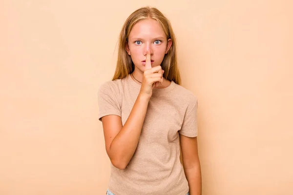 Caucasian Teen Girl Isolated Beige Background Keeping Secret Asking Silence — Stock Photo, Image