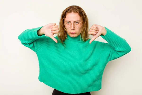 Young Caucasian Woman Isolated White Background Showing Dislike Gesture Thumbs — Stock Photo, Image