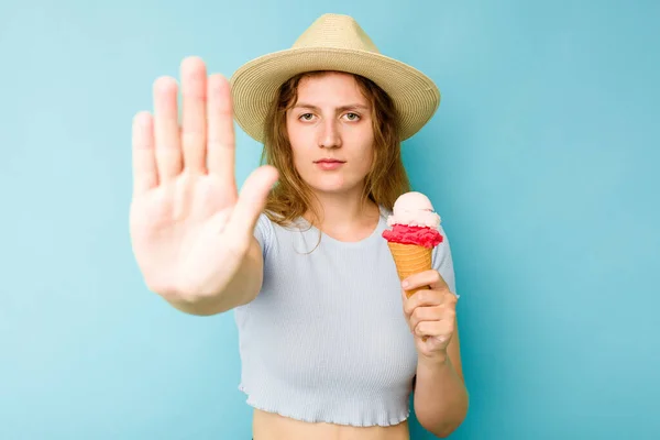 Young Caucasian Woman Holding Ice Cream Isolated Blue Background Standing — Stock Photo, Image